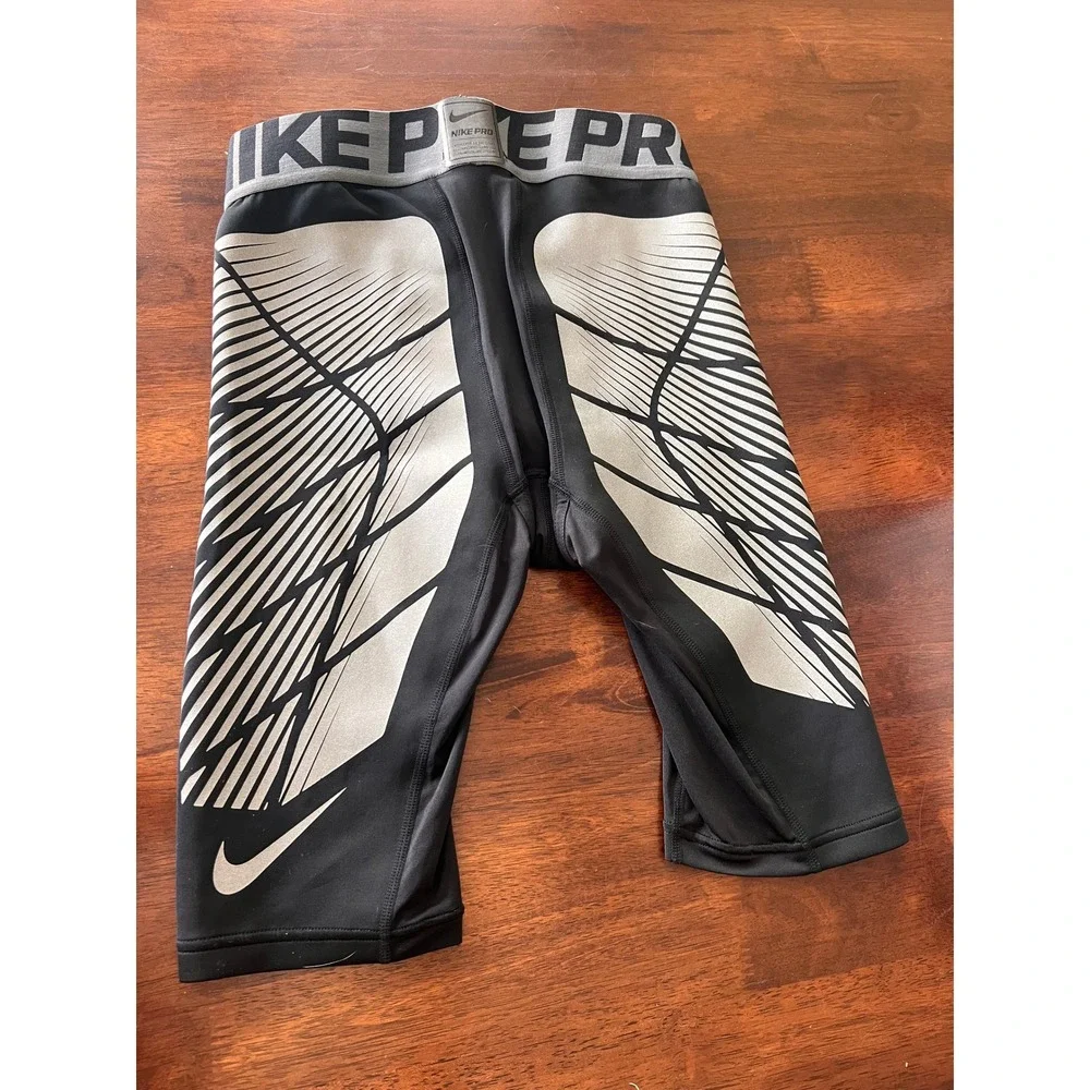 Nike Pro nike pro